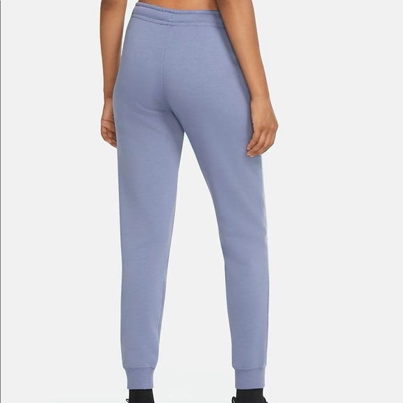 🚫SOLD🚫 - Picture 2 of 7